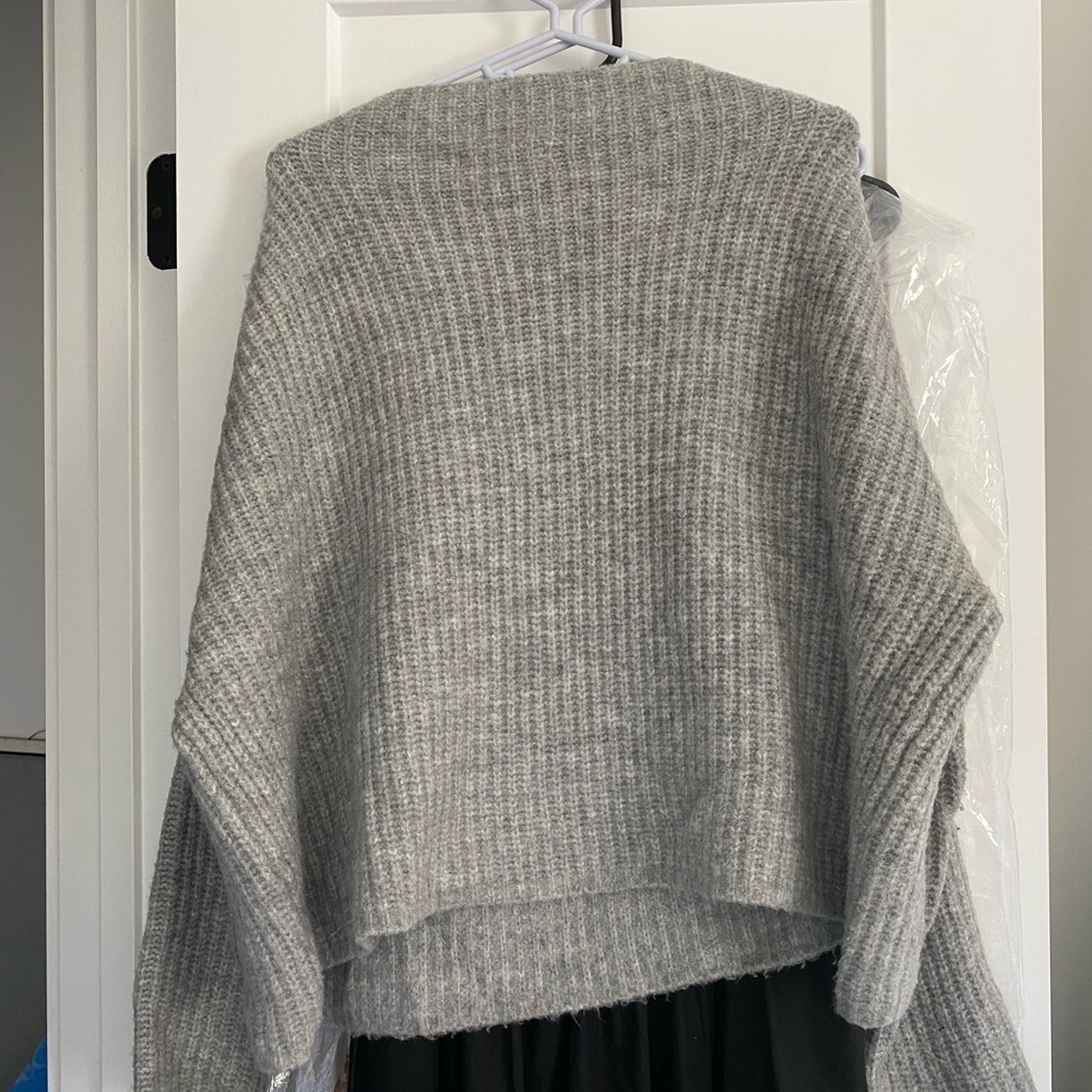 Rebecca Minkoff Women’s Sweater - Picture 3 of 3